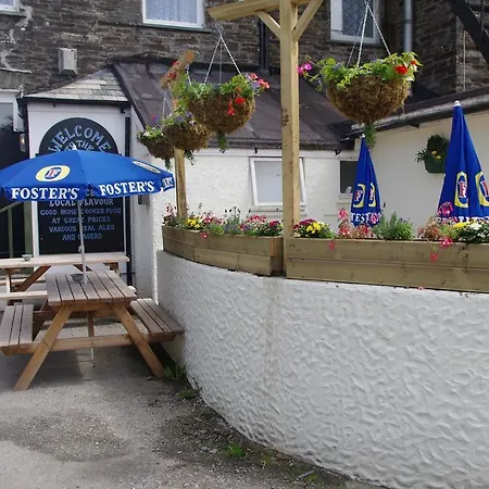 Tintagel Arms Bed And Breakfast